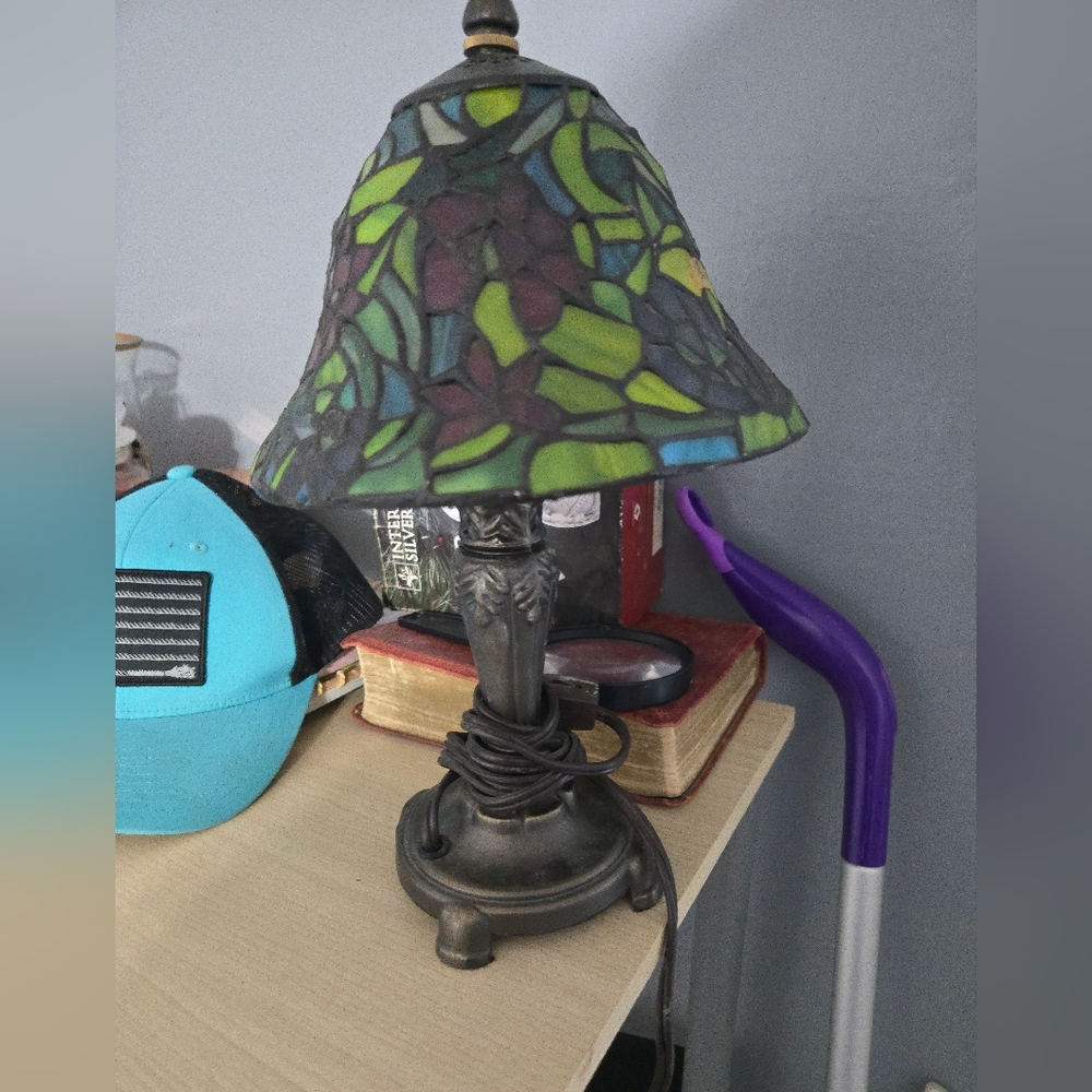 Stained Glass Table Lamp Tiffany Brand